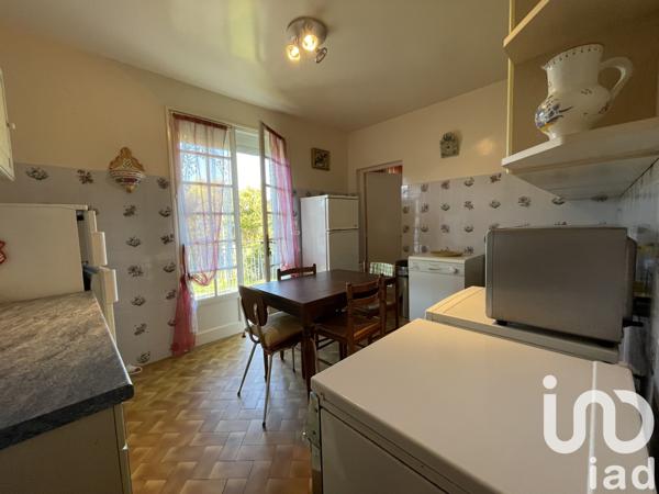 Maison à vendre 8 pièces 257 m² Peyrat-le-Château