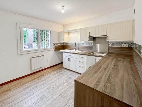 Maison 3 chambres jardin garage au calme