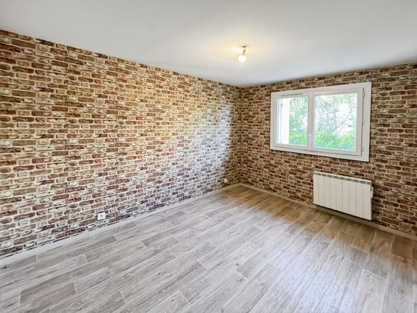 Maison 3 chambres jardin garage au calme