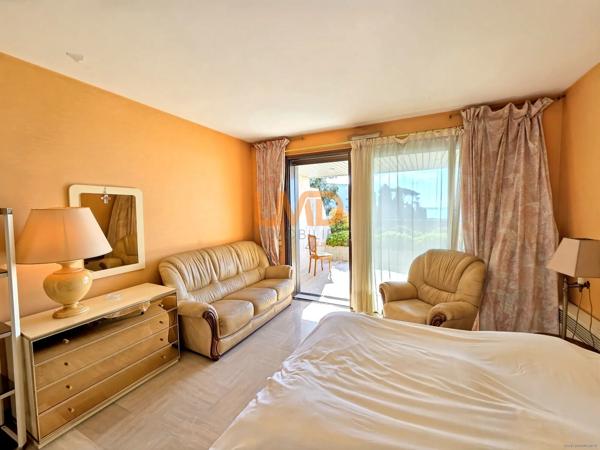 Cannes Croix-des-Gardes – Studio avec terrasse vue mer