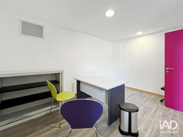 Location bureaux 320 m² Bagnols-sur-Cèze