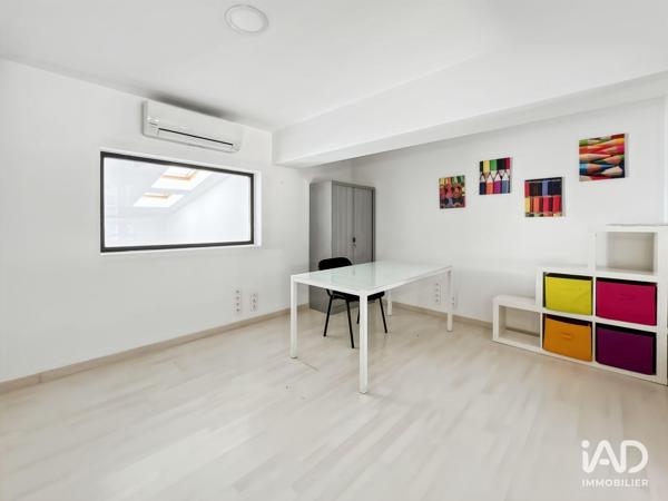 Location bureaux 320 m² Bagnols-sur-Cèze