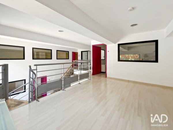 Location bureaux 320 m² Bagnols-sur-Cèze