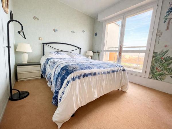 APPARTEMENT T4 AU COEUR DU BOUSCAT