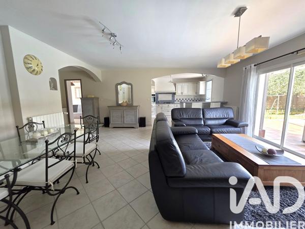 Maison à vendre 5 pièces 127 m² Breuil-Magné