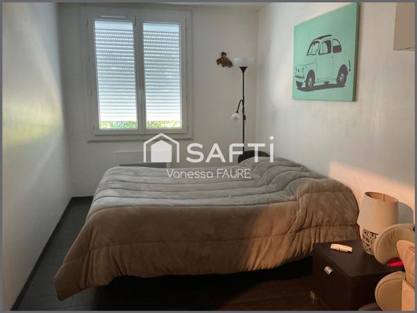 Magnifique Maison Familiale de 155 m² avec Piscine, Panneaux Solaires & Garages – Artigues-près-Bordeaux