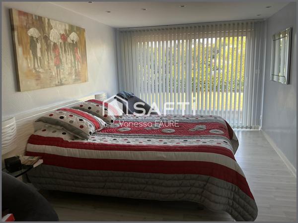 Magnifique Maison Familiale de 155 m² avec Piscine, Panneaux Solaires & Garages – Artigues-près-Bordeaux