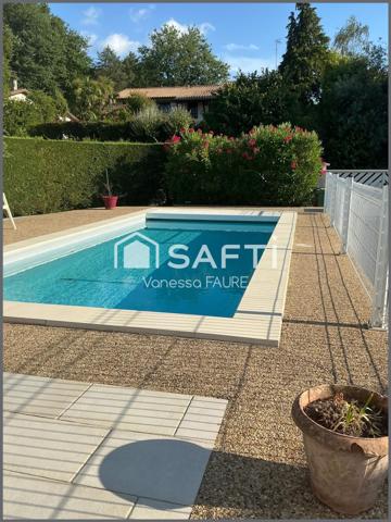Magnifique Maison Familiale de 155 m² avec Piscine, Panneaux Solaires & Garages – Artigues-près-Bordeaux