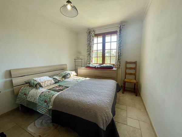 Villa de plain-pied 126 m² avec appartement à Deaux