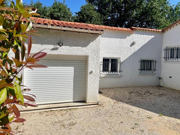 Villa de plain-pied 126 m² avec appartement à Deaux