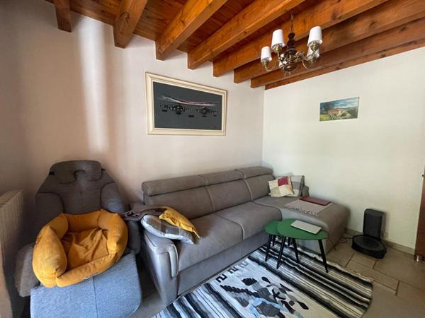 Villa de plain-pied 126 m² avec appartement à Deaux