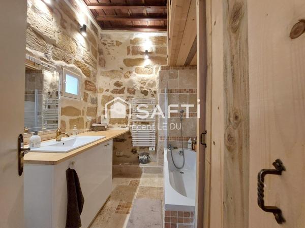 Montagnac - Maison de Caractère - 5 Pièces 140 m²