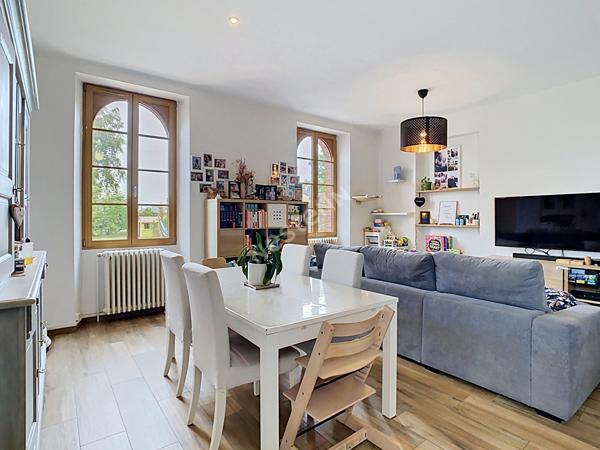 Maison en pierre à vendre sur Tillières