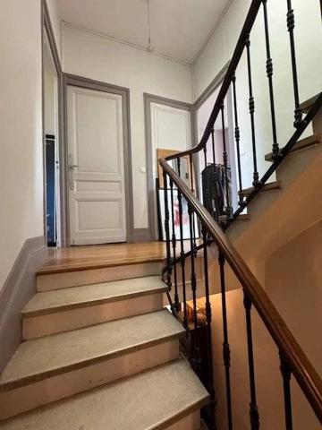 Maison Bourgeoise avec extérieur et garage