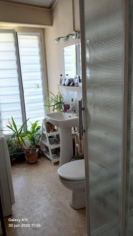 Appartement à louer Saint Jean D Angely : 3 pièces, 72m² avec 2 chambre(s) à 575€ - AJP Immobilier Saintes