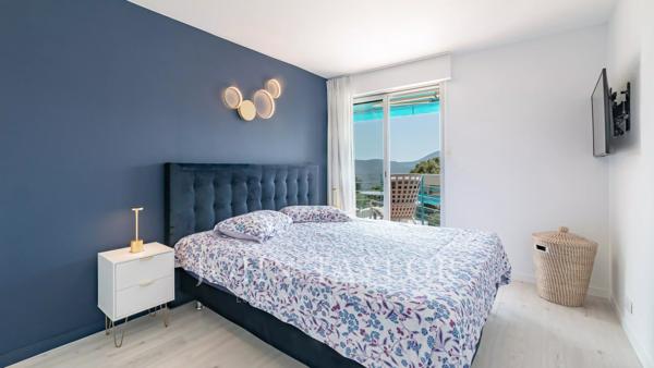 Exclusivité - Appartement duplex vue mer