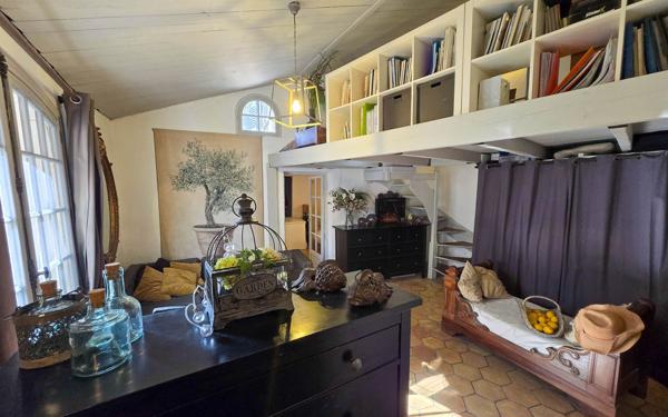 Maison à vendre    2 pièces •  Biot