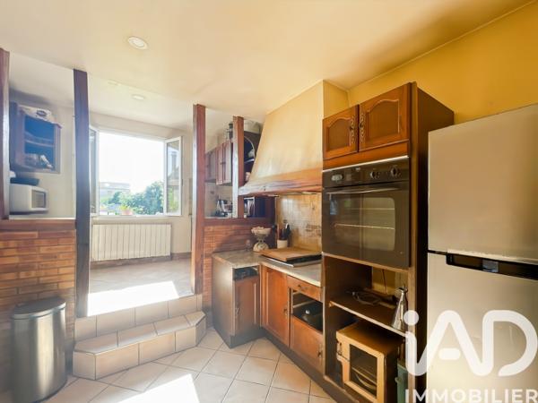 Maison à vendre 5 pièces 93 m² Montfermeil