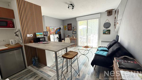 SEULEMENT CHEZ NESTENN ? Appartement T2 sans travaux, avec balcon, parking et résidence sécurisée
