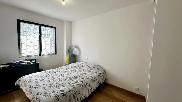 Maison à vendre 5 pièces SAINT JEAN D'ILLAC (33)