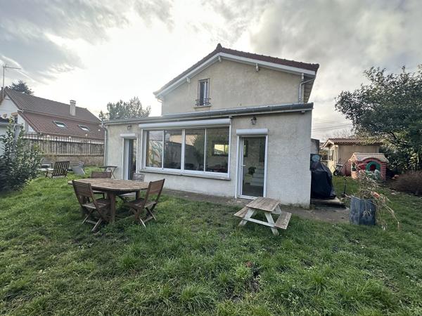 Maison 5 pièces à vendre à Créteil, secteur Préfecture, bords de Marne