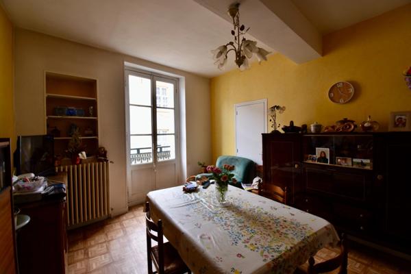 À vendre Immeuble de rapport au cœur de Marcigny (71) – Rentabilité 11,80 %.