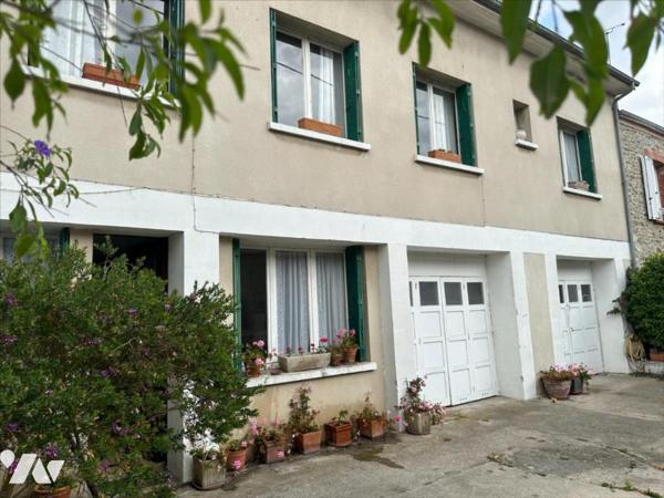 Maison de ville à deux pas du port