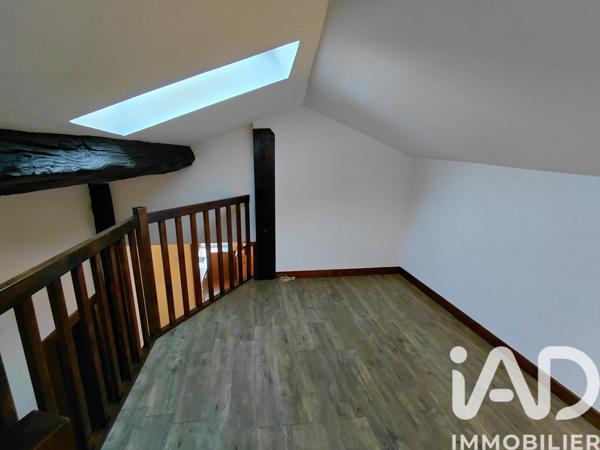 Location appartement 3 pièces 73 m² Sain-Bel