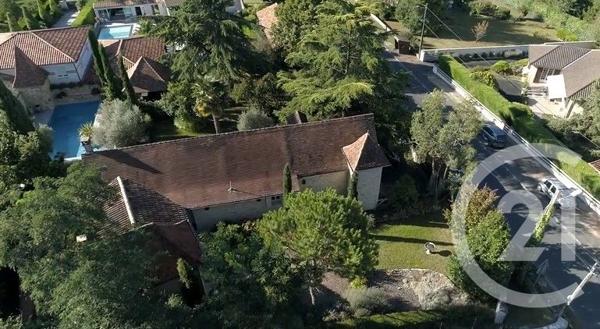Maison à vendre  30 pièces - 695 m2 PERIGUEUX - 24