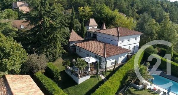 Maison à vendre  30 pièces - 695 m2 PERIGUEUX - 24