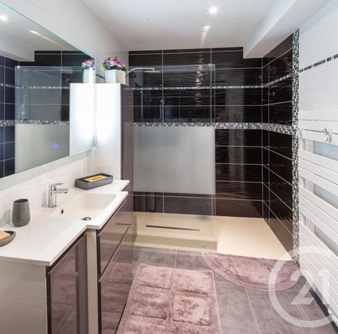 Maison à vendre  30 pièces - 695 m2 PERIGUEUX - 24