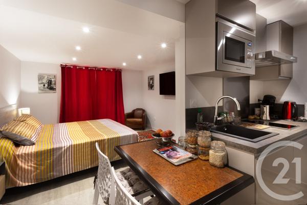 Maison à vendre  30 pièces - 695 m2 PERIGUEUX - 24