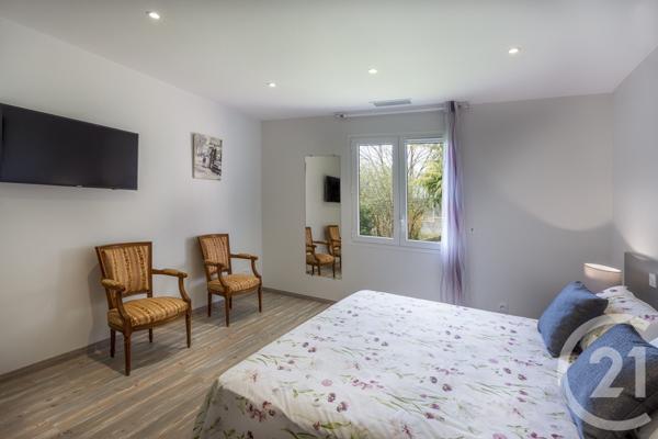 Maison à vendre  30 pièces - 695 m2 PERIGUEUX - 24