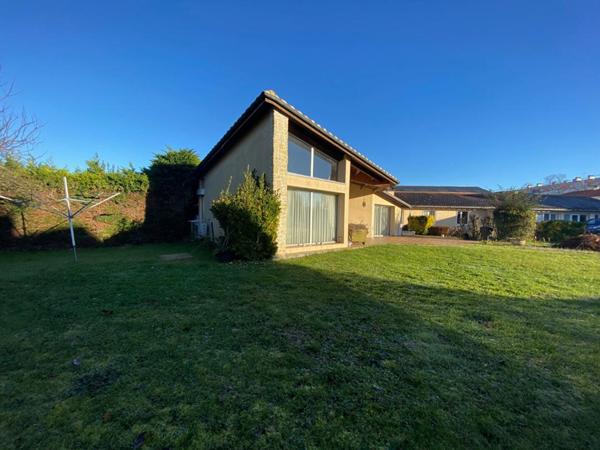EXCLUSIVITE Maison de 5 pièces avec dépendance/ local d'activité de 3 pièces de 55 m2