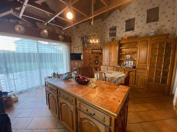 EXCLUSIVITE Maison de 5 pièces avec dépendance/ local d'activité de 3 pièces de 55 m2