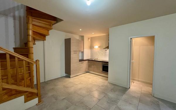 Appartement à vendre    2 pièces • 57,70 m2 Pézenas