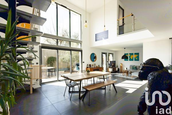 Maison à vendre 5 pièces 139 m² Villenave-d'Ornon