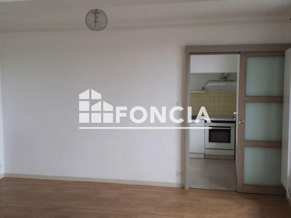 Location Appartement 3 pièces 69.9 m² - 48 AVENUE DES DEUX ROUTES Avignon 84000