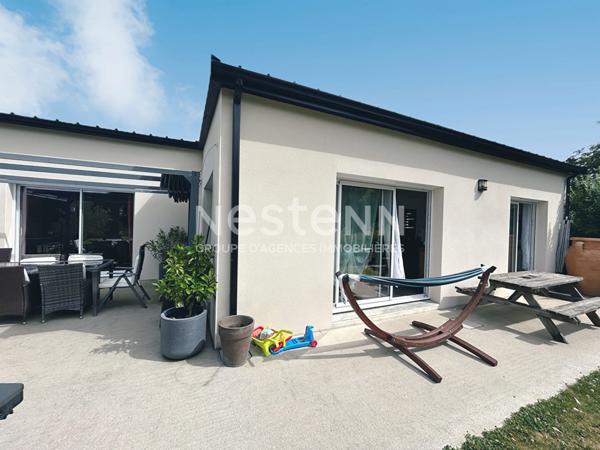 Maison de plain-pied a Berric avec piscine