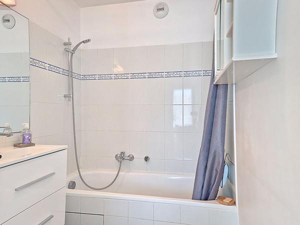 Port Fréjus, T2, dernier étage, terrasse, parking sous-sol