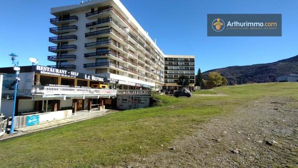 Vente Local commercial 6 pièces 468 m2 à Montferrier