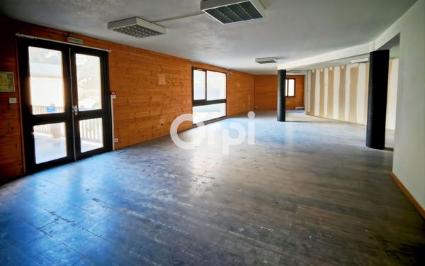Appartement à vendre    2 pièces • 107,90 m2 Bielle
