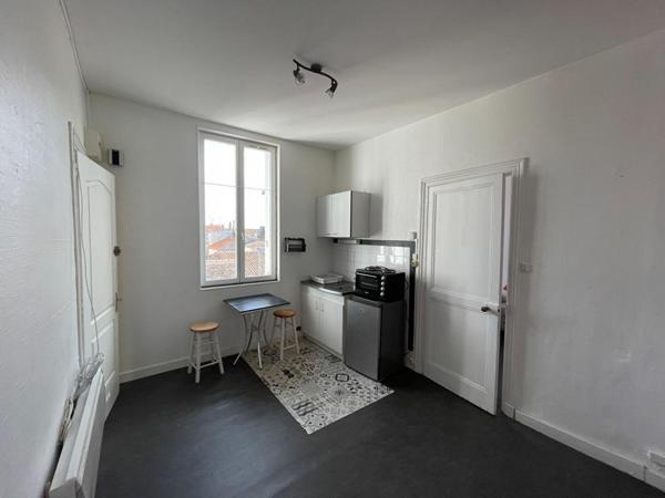 Immeuble de rapport 245 m2  - Centre ville de Rochefort