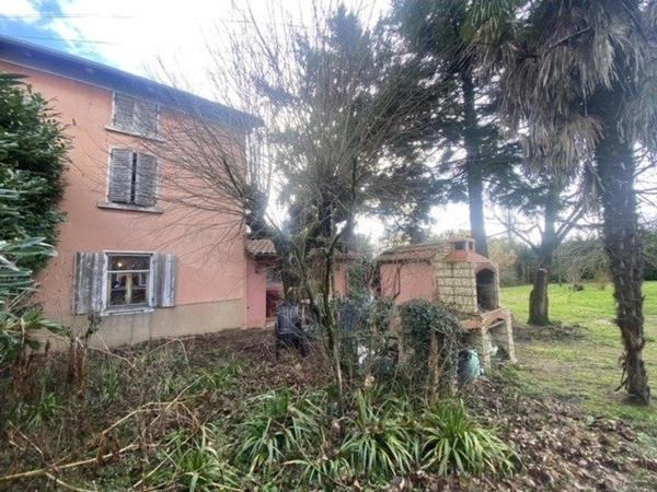 Nouveauté sur LIMAS maison ancienne 105m² hab sur 400m² de terrain