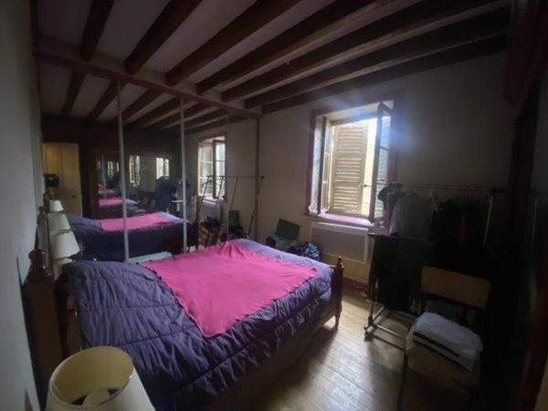 Nouveauté sur LIMAS maison ancienne 105m² hab sur 400m² de terrain