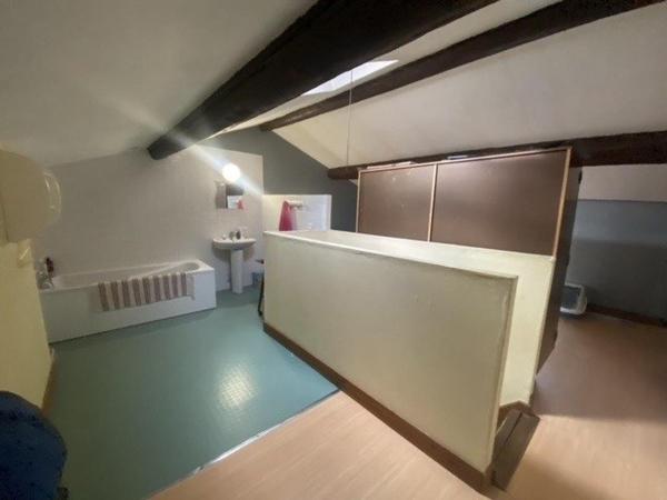 Nouveauté sur LIMAS maison ancienne 105m² hab sur 400m² de terrain