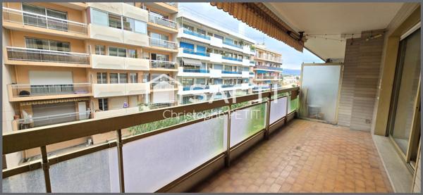 2 pièces traversant avec terrasses, garage et cave