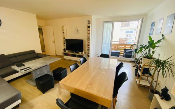 Appartement à vendre    3 pièces • 70,49 m2 Pontoise