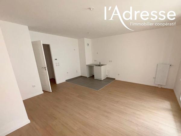 Appartement Saint Pierre Du Perray 2 pièce(s) 46.80 m2