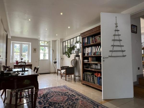 St jean le Blanc, proche Orleans, à vendre, maison de Maitre du XIX eme de 423 M² habitables, 490 AU SOL, avec piscine, parc arboré de 4655 m²